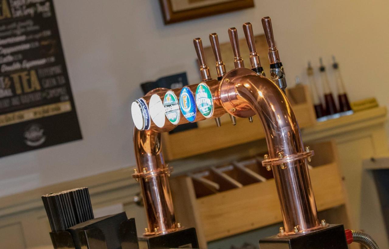 The Walnut Tree Inn Blisworth Esterno foto
